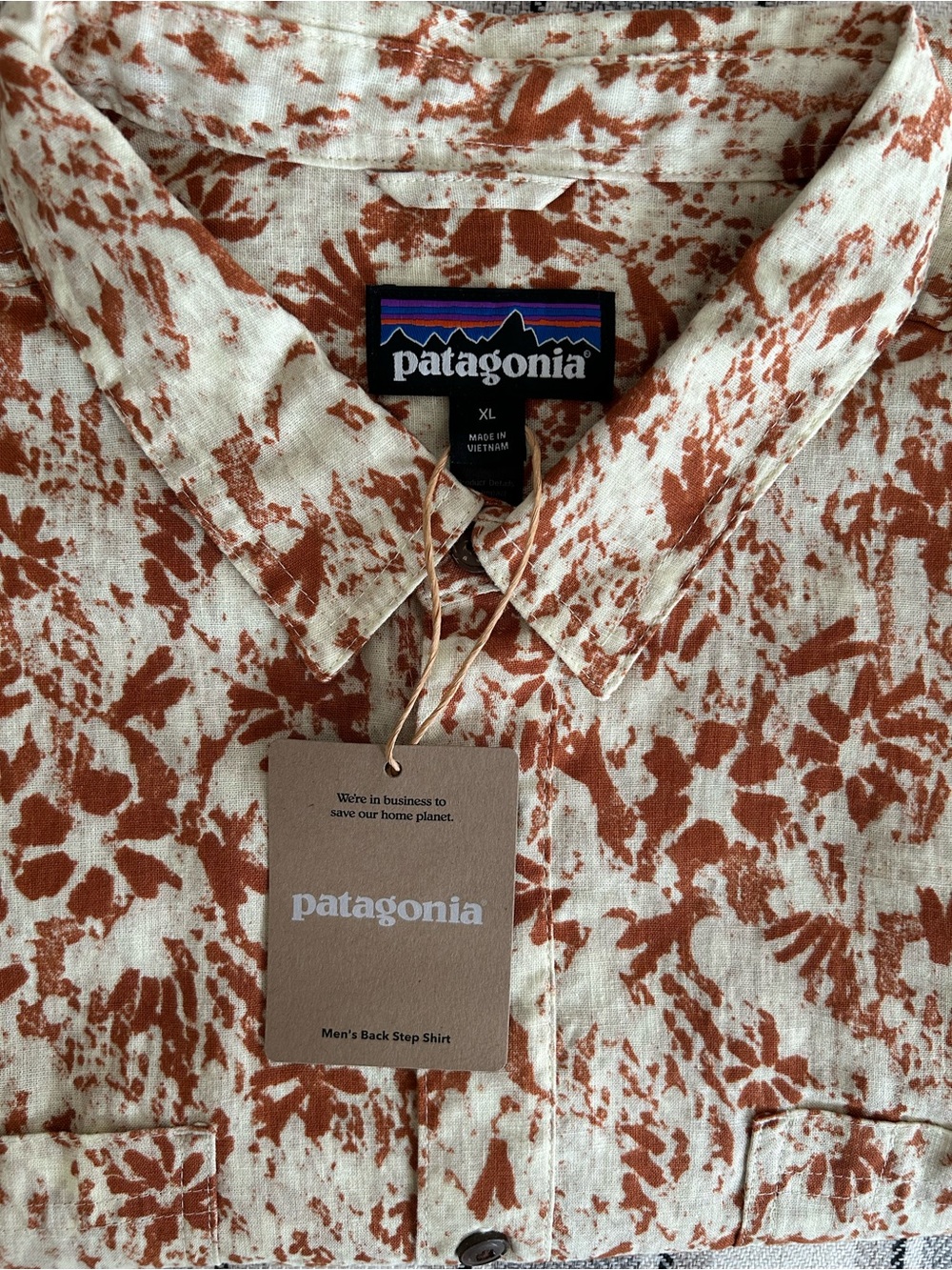 Patagonia Men's Cream and Rust Printed Button-Down Shirt